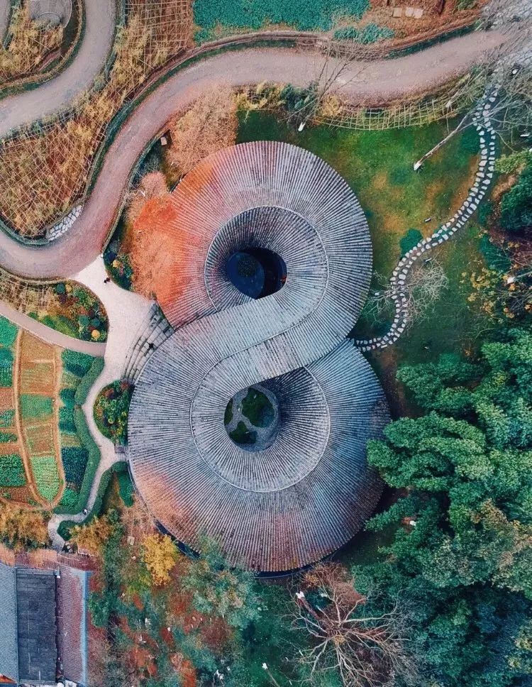 成都出发，一路向西的“旅行列车”年底开通！沿途好多……