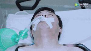 昨晚欧洲杯著名球员突发心脏骤停！救他一命的，你也需要学会