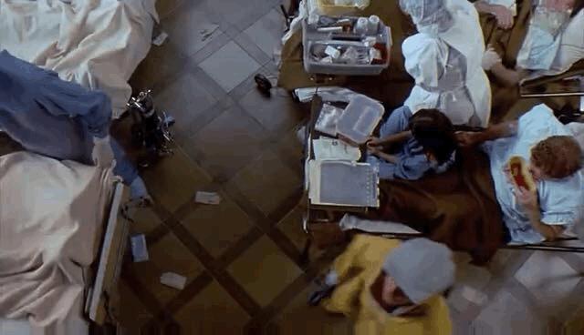 像他们那样测体温，是错的