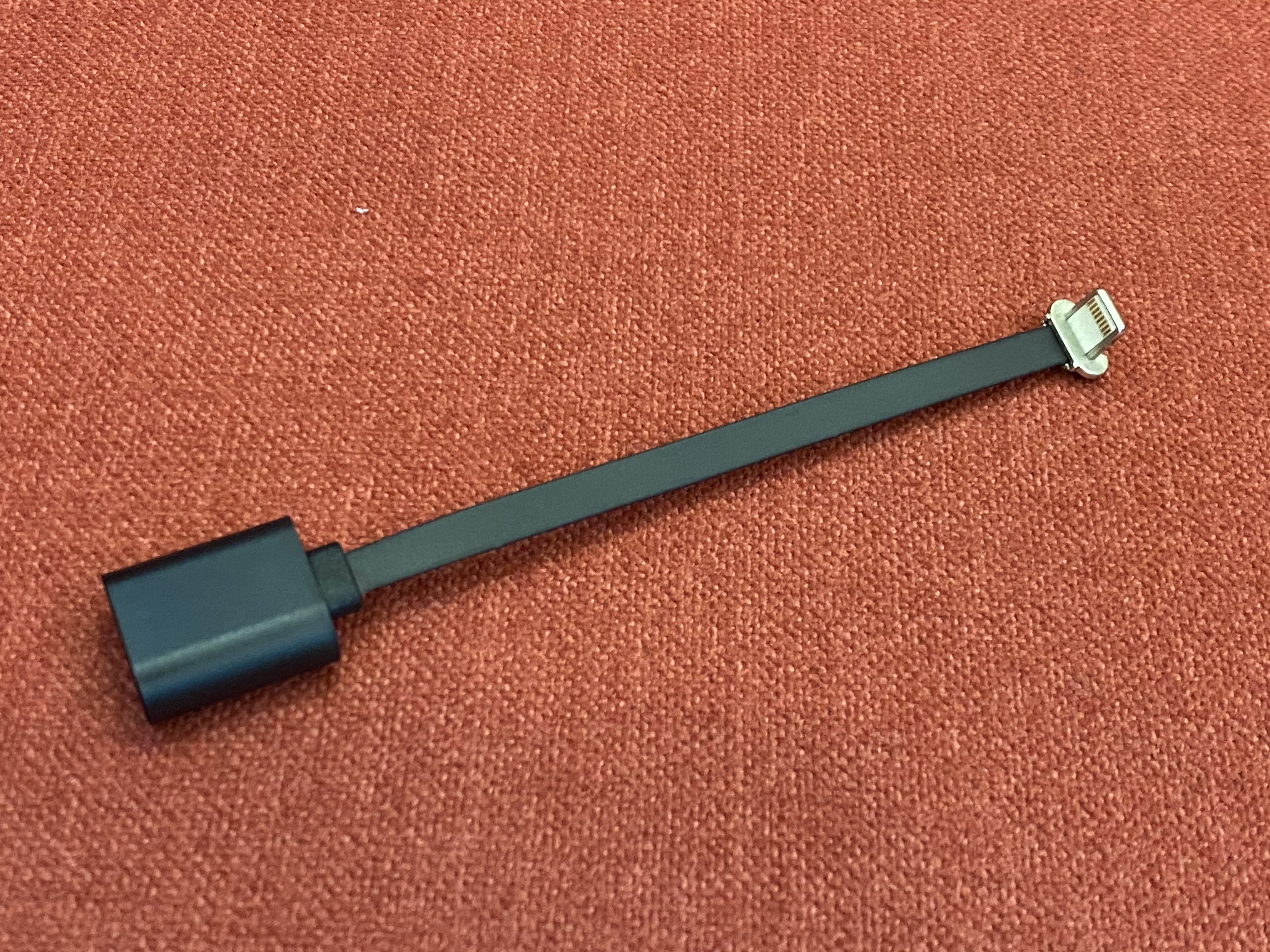 吃鸡神器飞智黄蜂测评,飞智黄蜂单手游戏手柄吃鸡神器