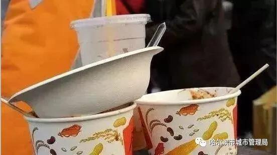 分类垃圾餐盒,垃圾分类塑料饭盒该扔哪里