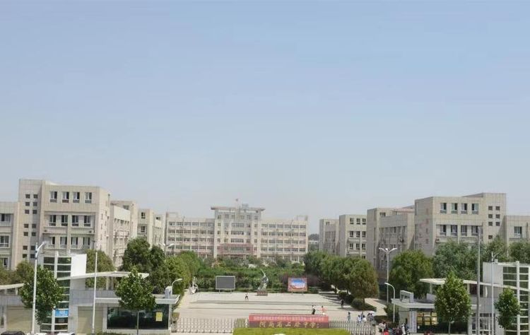 涓婅敗瀛︽牎鍙戝睍瑙勫垝,涓婅敗涓鏁欏鐩爣