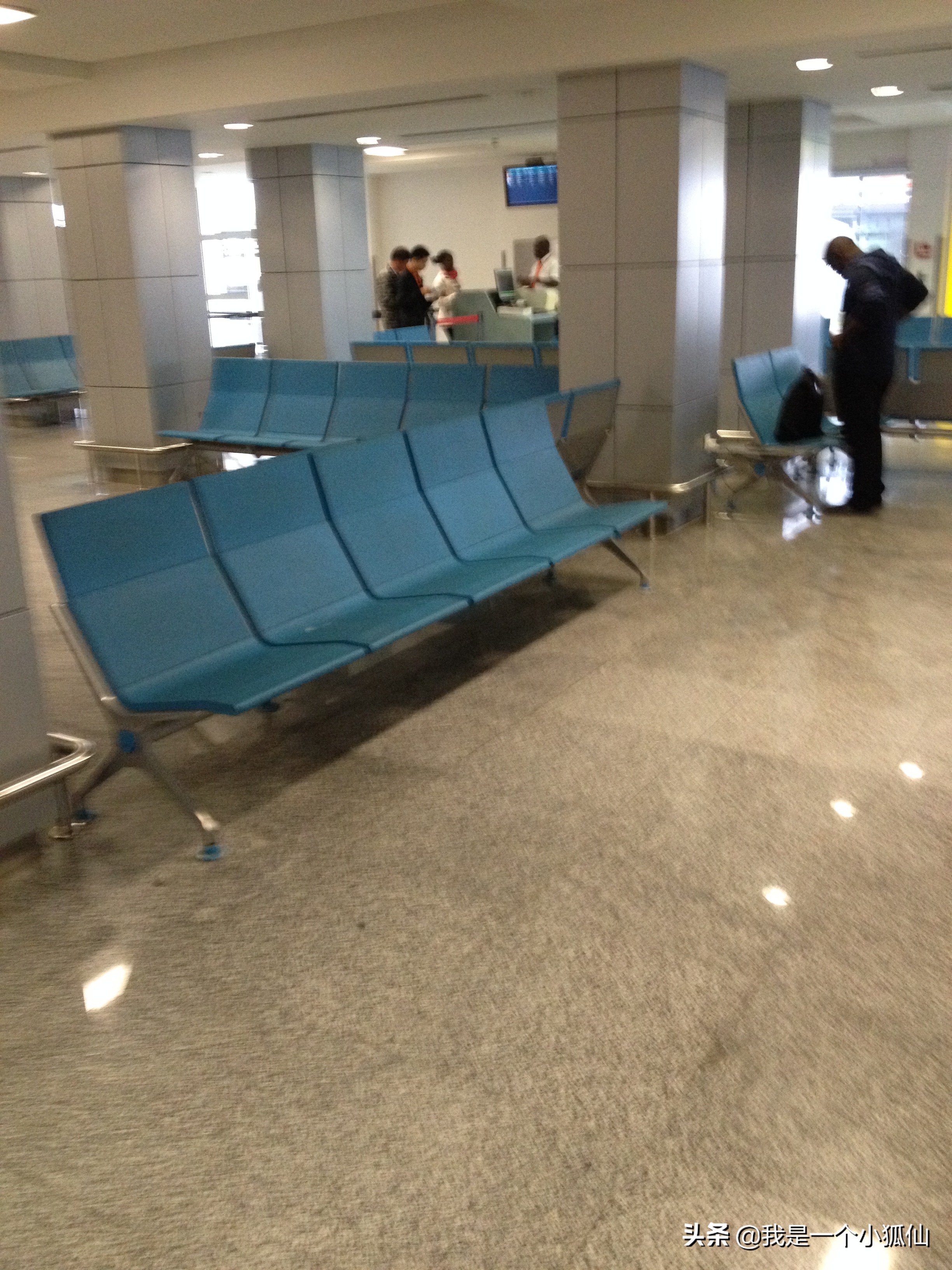 从安哥拉经迪拜到北京坐20多个小时的飞机在非洲安哥拉的日子238