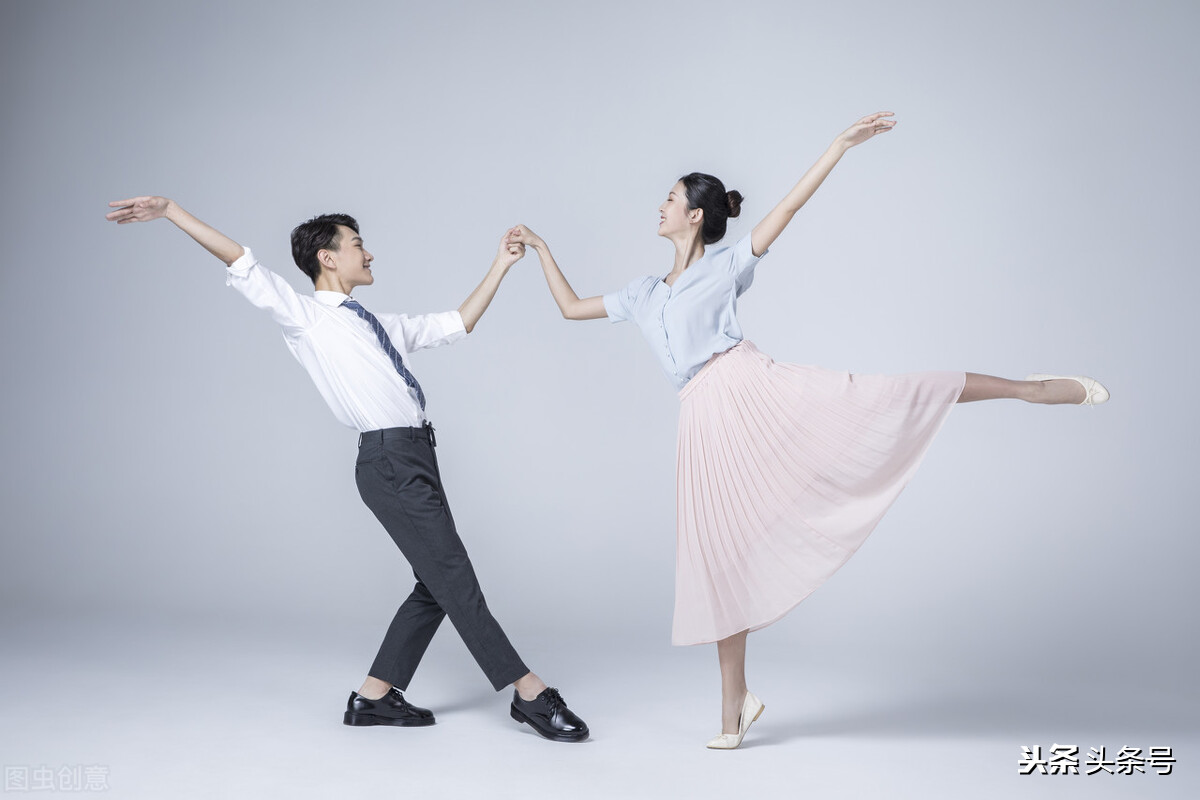 岁月如歌每当变幻,岁月当如歌下一句