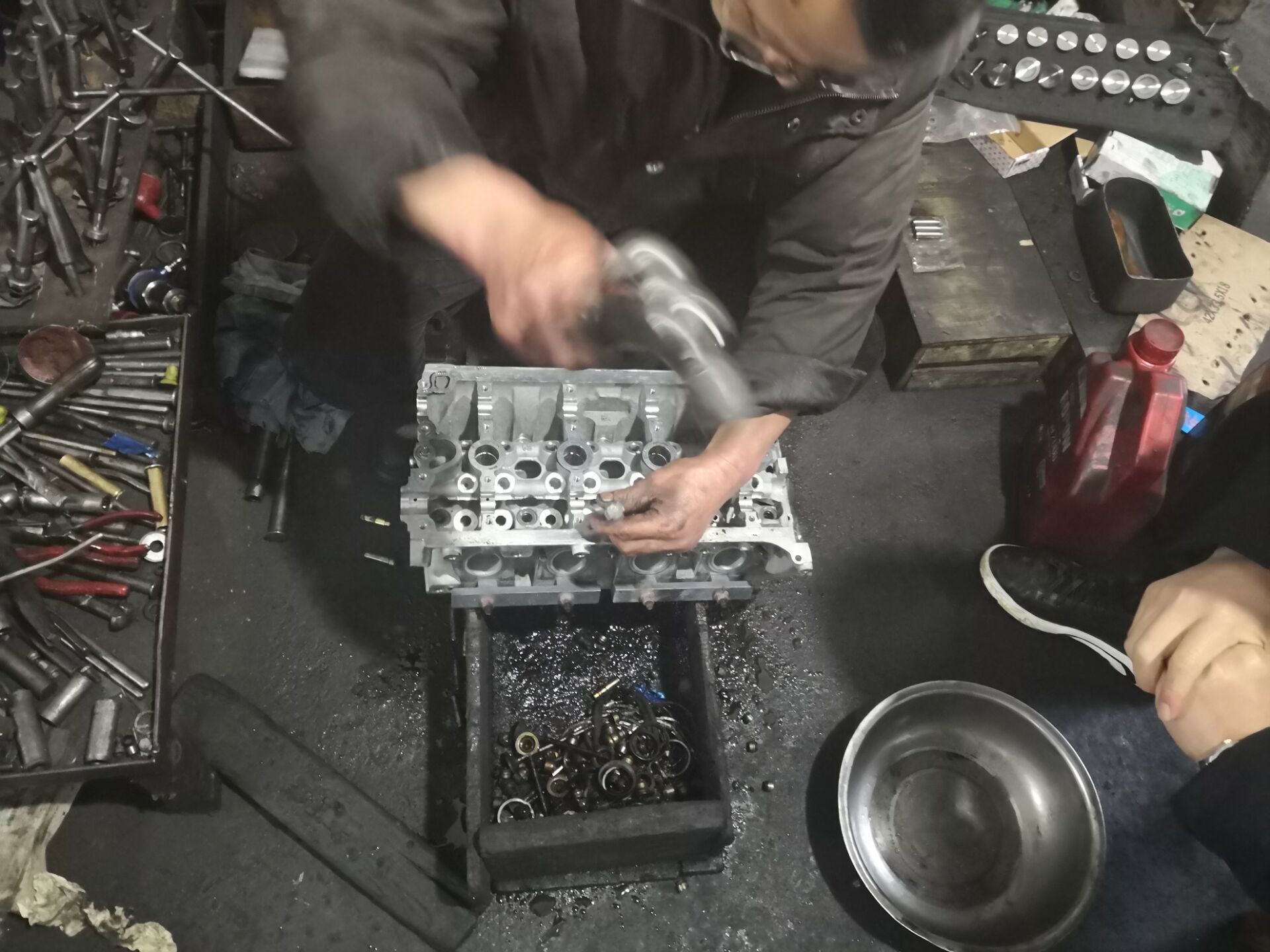 新款奥迪q3烧不烧机油,奥迪q31.4t烧机油吗