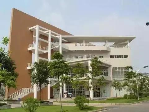 要想过得好哪里都别跑,要想生活过得去哪能不带点绿