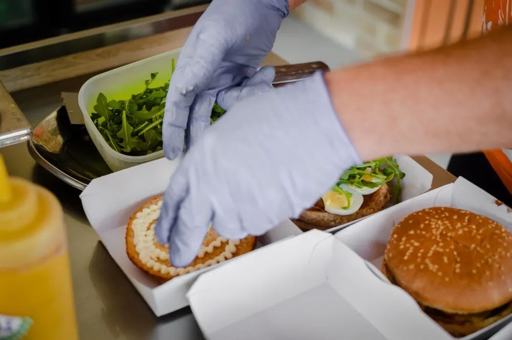 全网爆红的植物肉汉堡，新风口还是智商税？