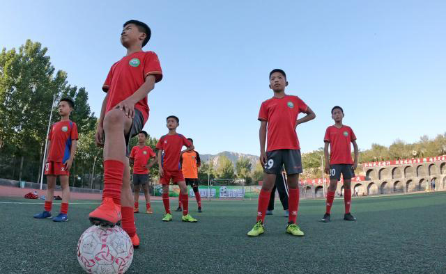少林足球能否挽救国足,少林足球中国足球的希望