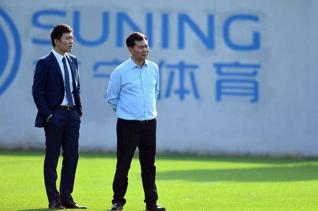 他是苏宁太子爷，与王思聪抢风头，25岁执掌国米，28岁收购家乐福