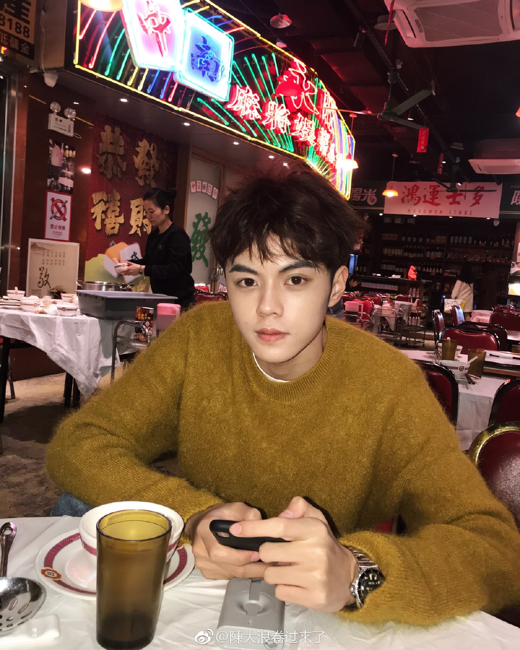 鏄撶儕鍗冪幒鐜嬭仾,鏄撶儕鍗冪幒鍜岀帇鎬濊仾鍚堢収