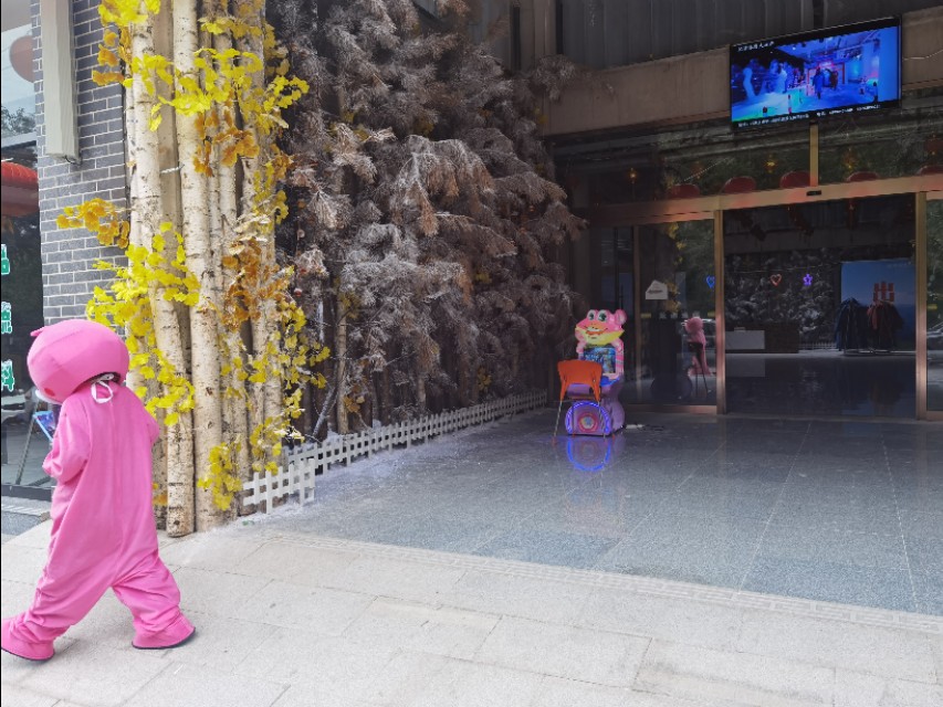 宿在驼梁，感受一种无忧的生活/郝贵云