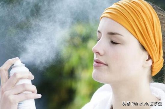 雅漾喷雾为什么越用越干,补水喷雾用久了得白肺吗
