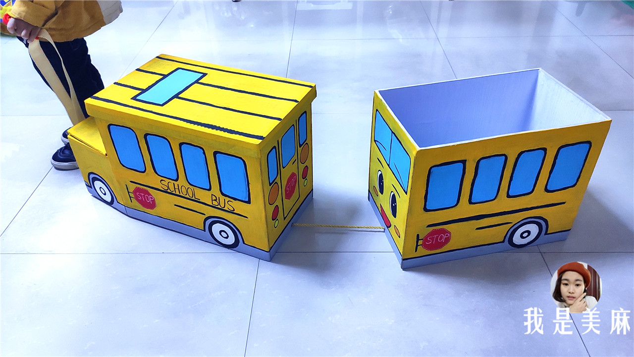 用纸箱给孩子做玩具简单的,爸爸用纸箱给孩子做玩具