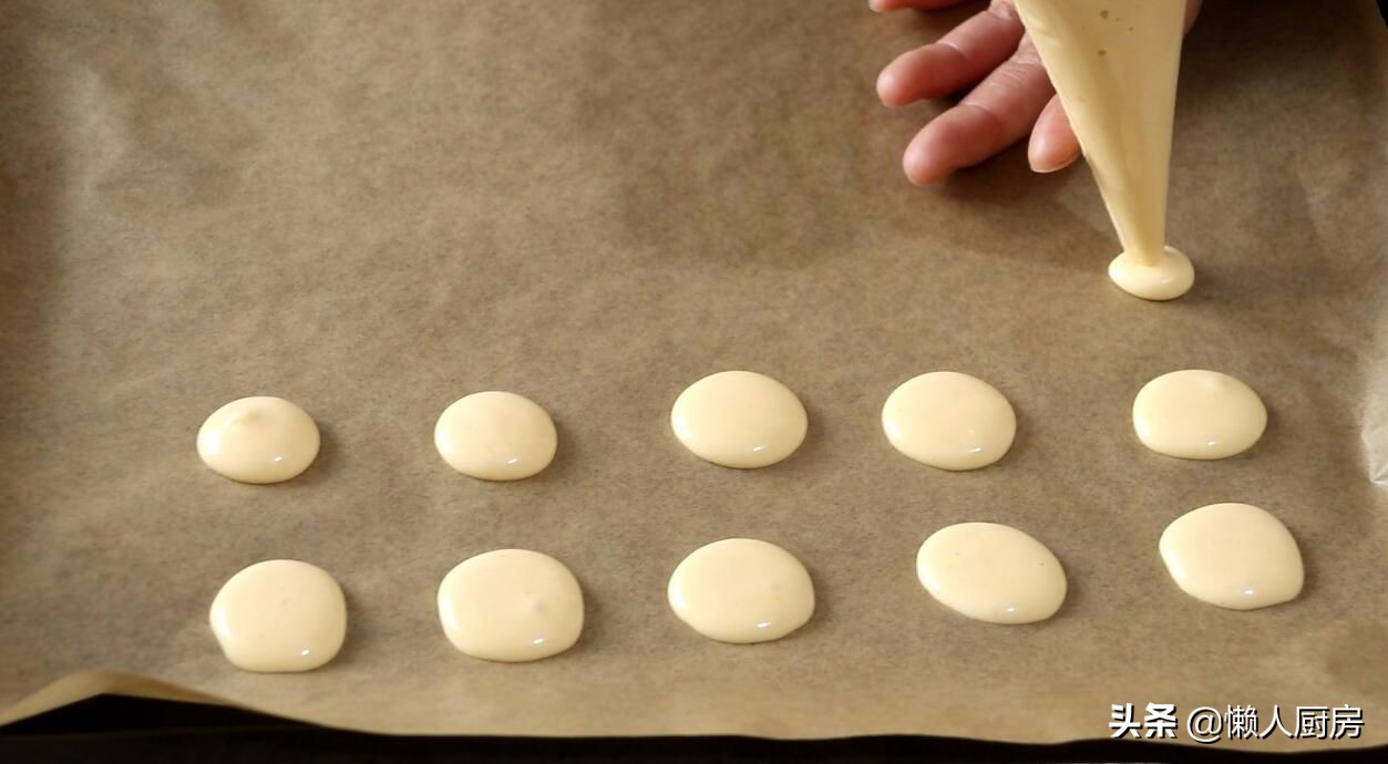 自制无水无油蛋黄小饼干,简单无油饼干做法