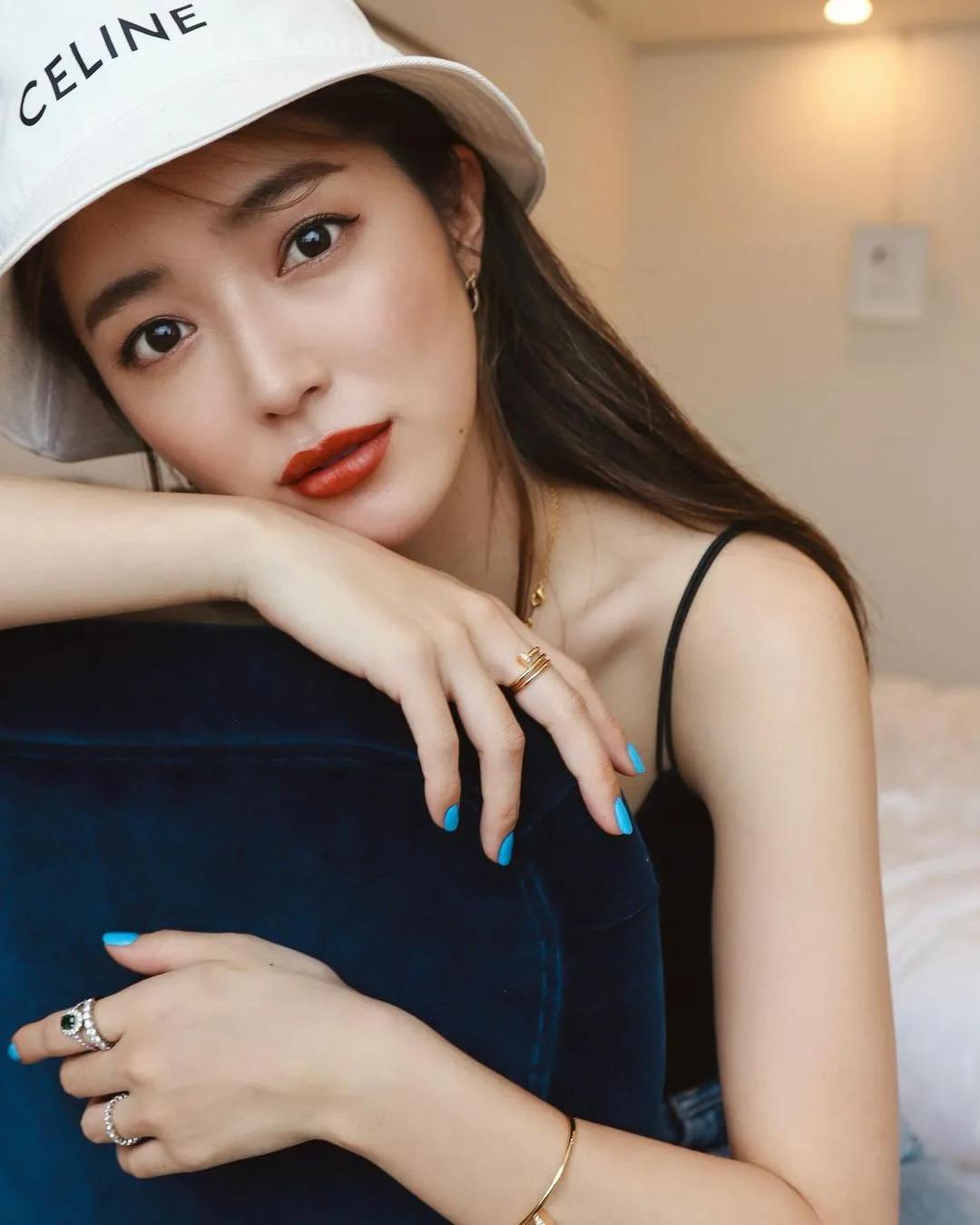 杨超越朦胧感,杨超越小鹿眼