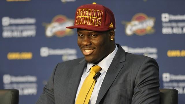 三方交易凯尔特人灰熊奇才,骑士队时隔9年再次获得状元签