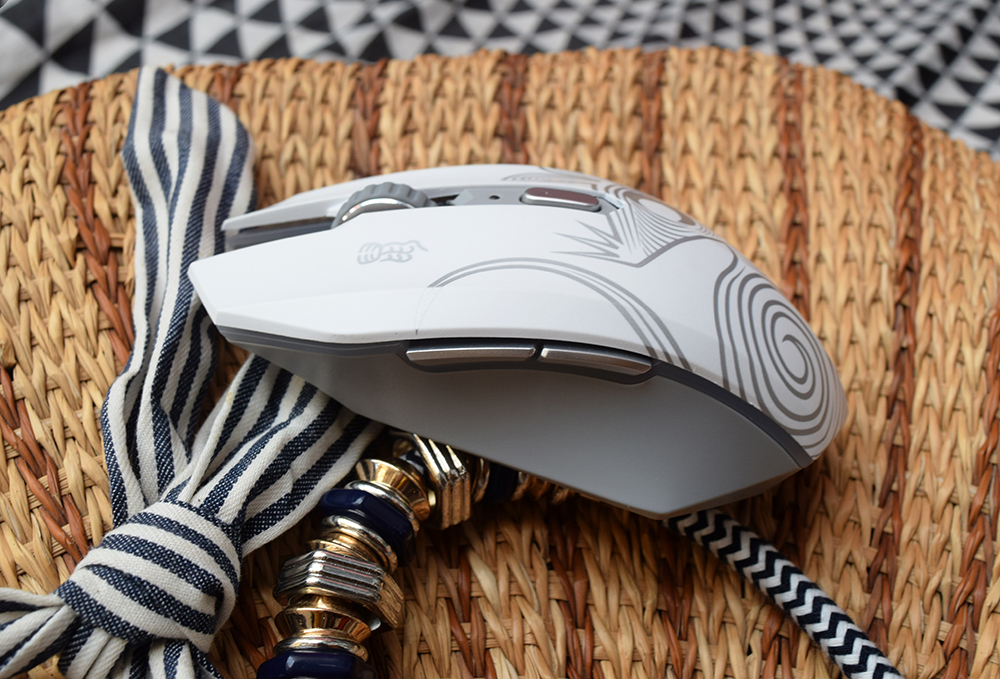 达尔优牧马人鼠标几代最好,达尔优牧马人游戏鼠标em915报价