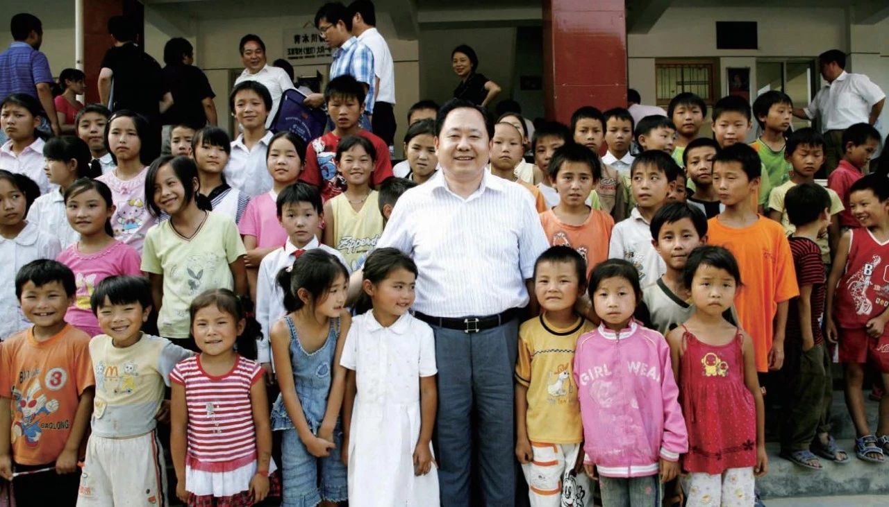 一个荣民半个龙首啥意思,陕西首富史贵禄排名