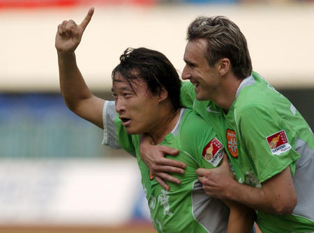 回看鲁能深圳比赛录像,中超联赛最新战况鲁能