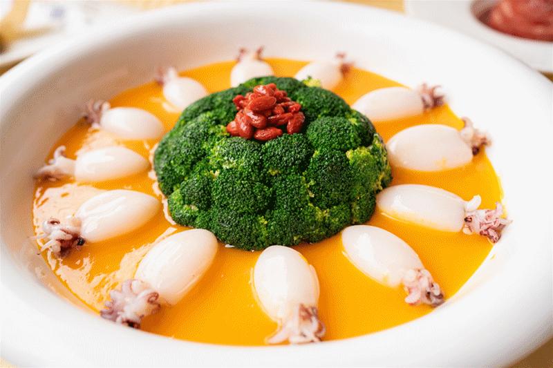 学厨师和学餐饮哪个好就业,中餐烹饪专业就业前景