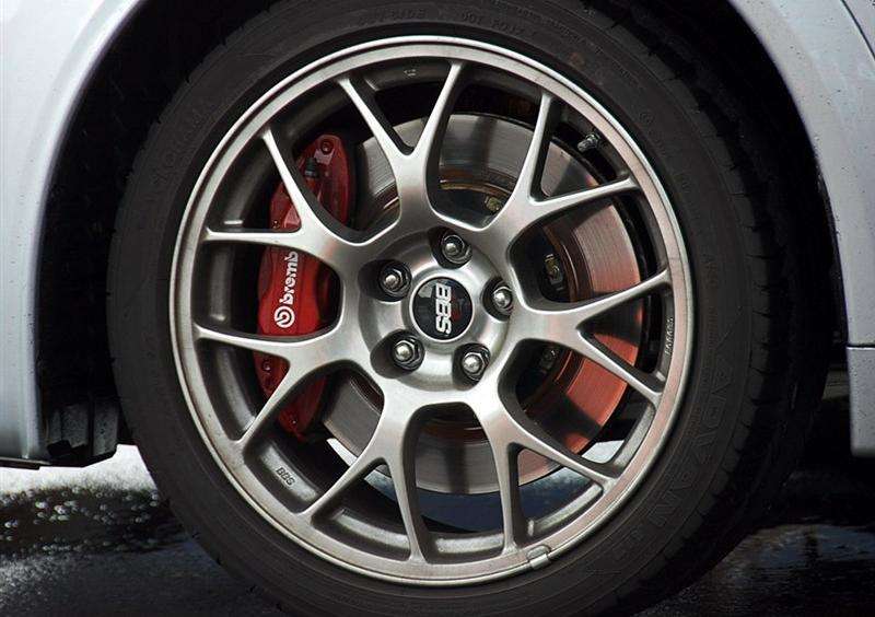 日本bbs和德国bbs区别,德国的bbs轮毂有什么优势