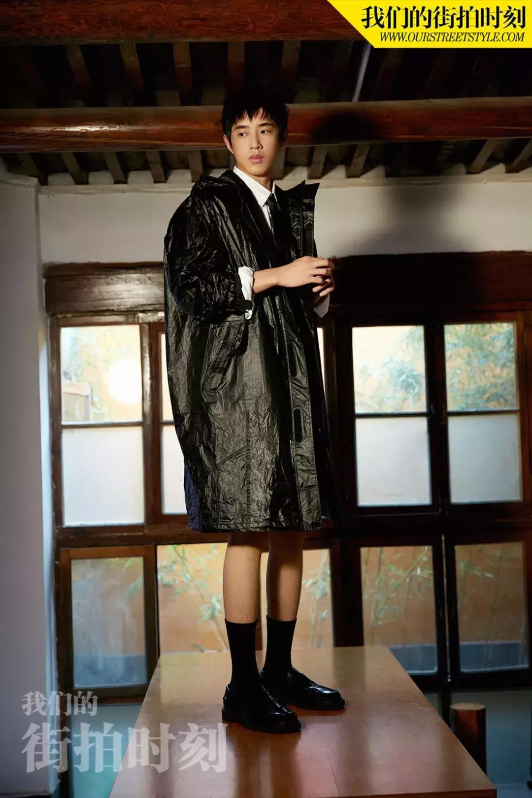 谭松韵张新成同款衣服,热依扎新剧同款黑色衣服