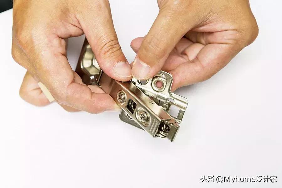 柜门维修真简单！5步骤素人也能轻松换