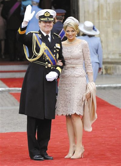 荷兰改名尼德兰辟谣,荷兰谣言视频