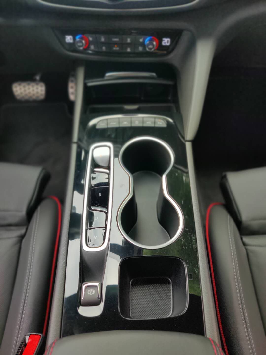 别克君威gs真实体验,别克君威gs驾控感怎么样