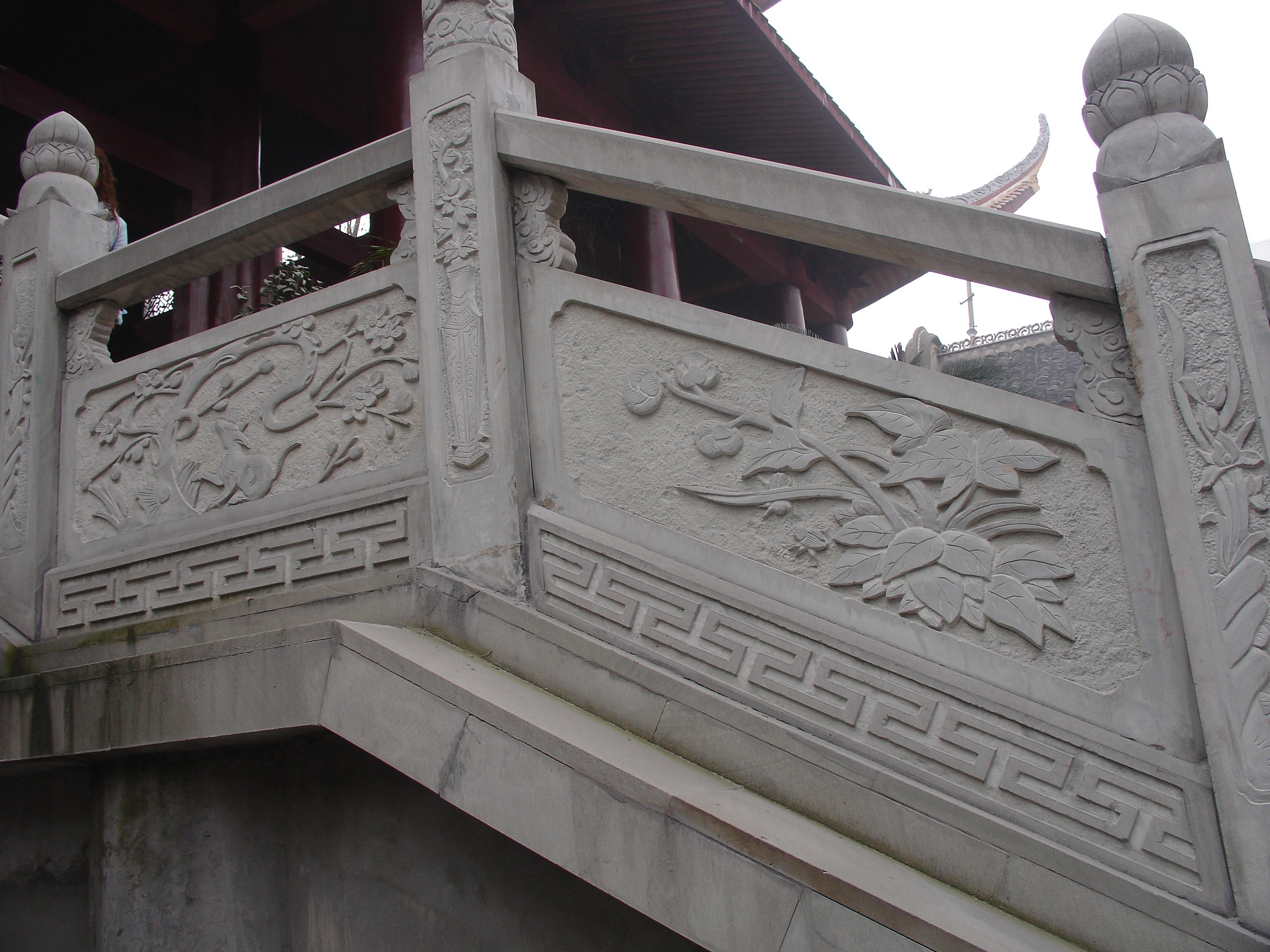 人造砂岩浮雕多少钱,砂岩浮雕价格多少钱一平方