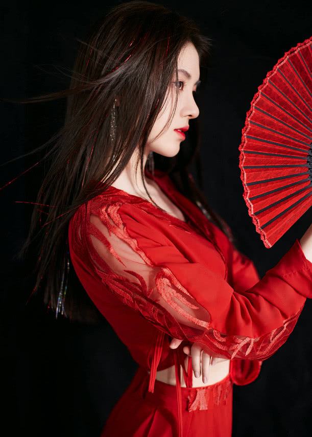 四千年美女鞠婧祎古装精美图片,四千年鞠婧祎眼神魅惑