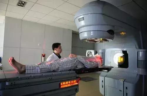 肿瘤放疗的正确方式,放疗后怎么才知道肿瘤消失了
