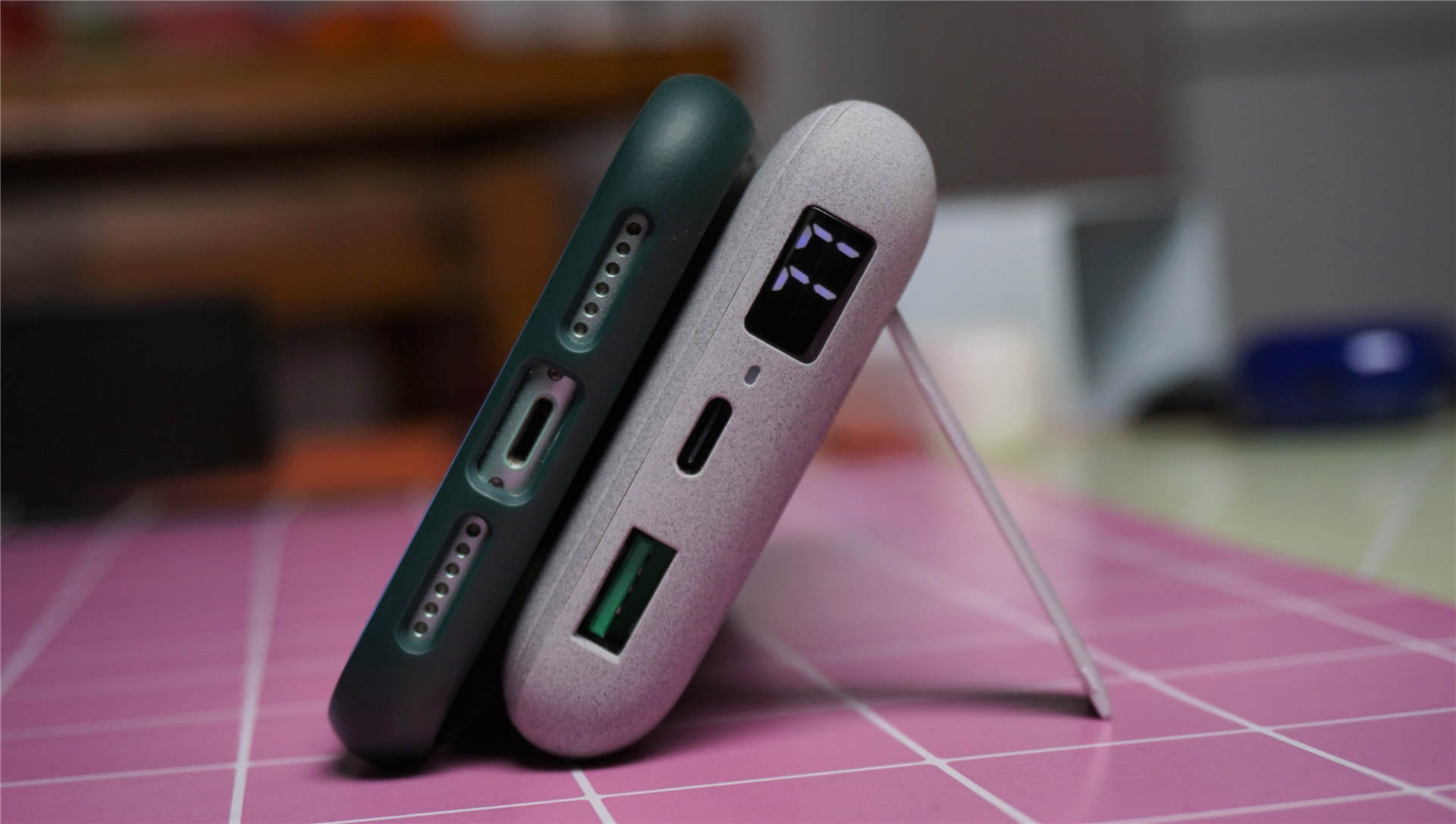 最好的充电宝测评,目前性能最好的充电宝