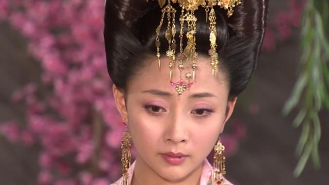 王者背景故事里杨玉环的实力,杨玉环和妲己王者故事