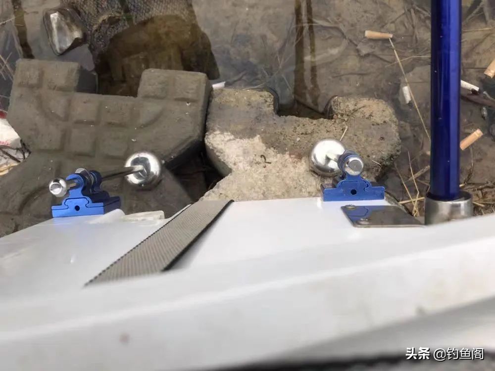 你真的会选钓箱吗？别被外观所欺骗，钓鱼还得看实用性