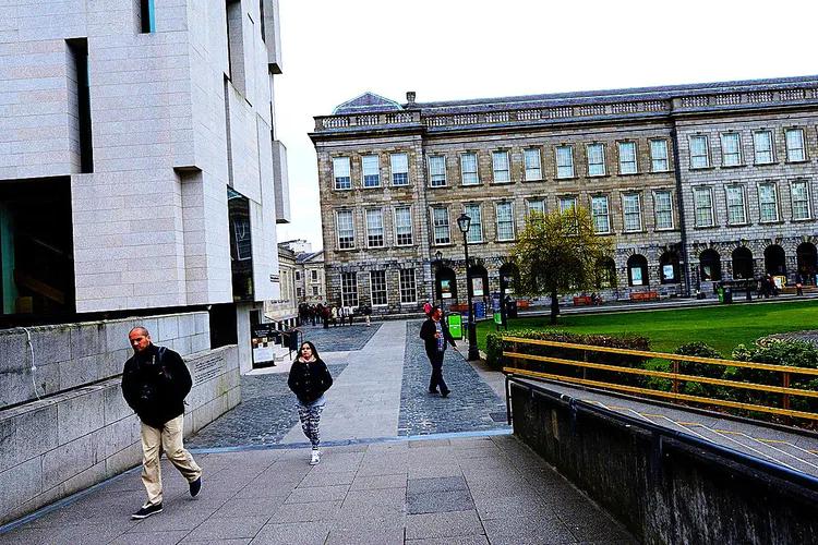 游凤凰古城游记,游凤凰古城旅游攻略三日游