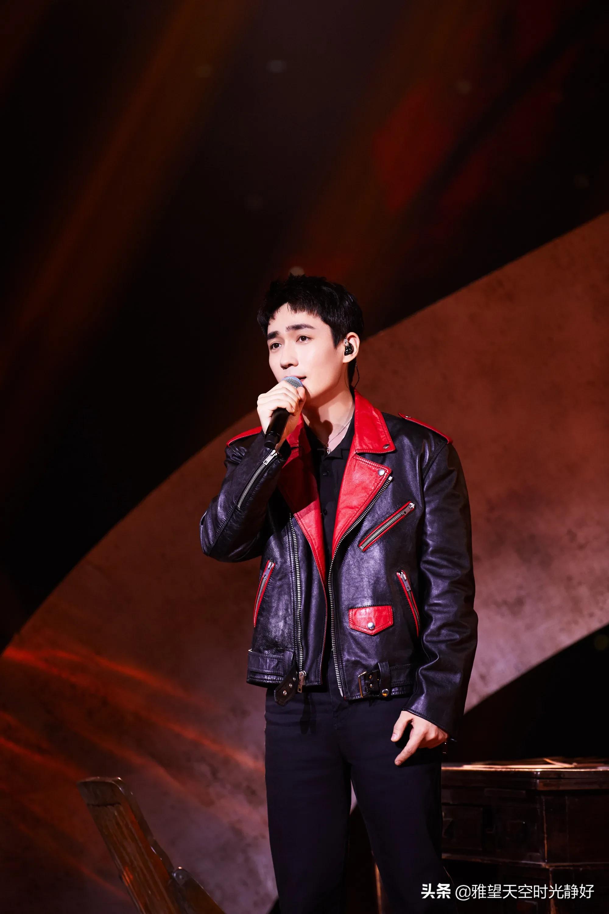 秋冬男星皮衣穿搭,男明星皮衣外套搭配