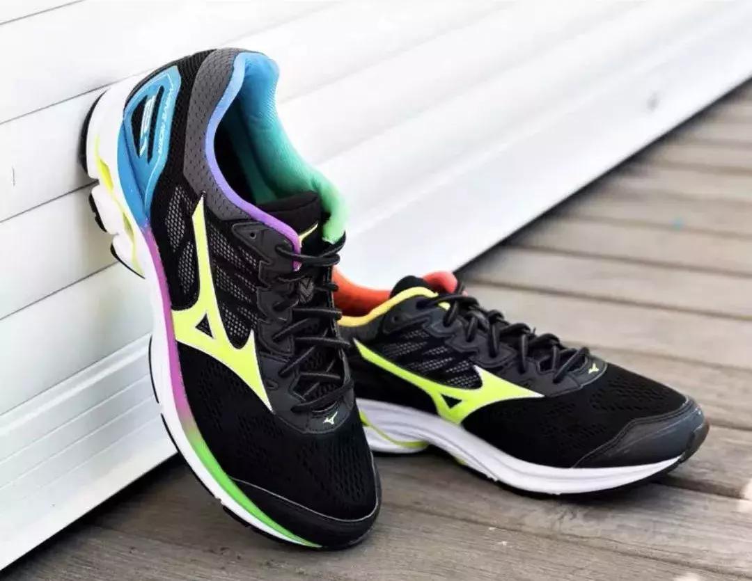 2024年新款美津浓,中国动向行情