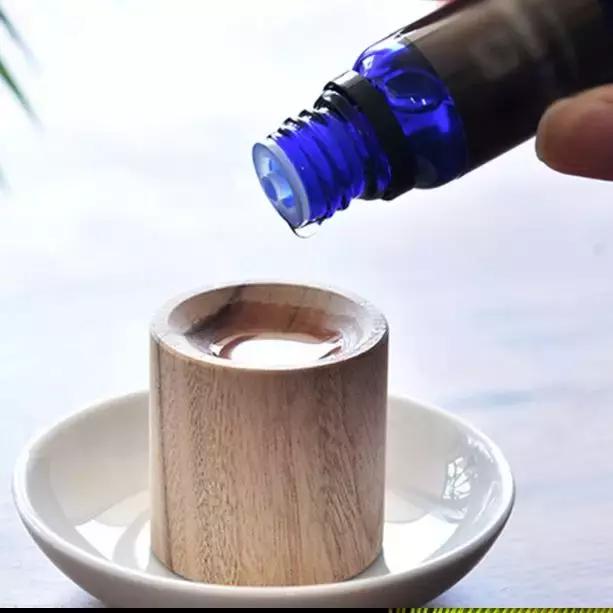 香薰精油能调节人体内分泌、缓解压力，但这3类人要慎用