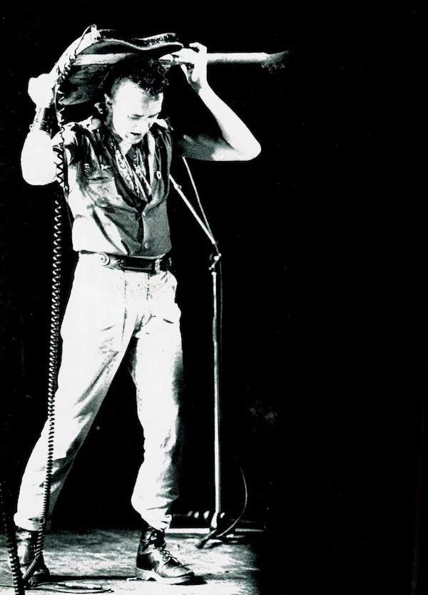 管不到一千块的鞋子叫「马丁」，上海名媛都瞧不上你