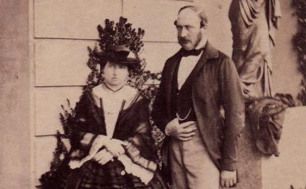 维多利亚女王和她的九个子女,维多利亚女王从0到81岁变化