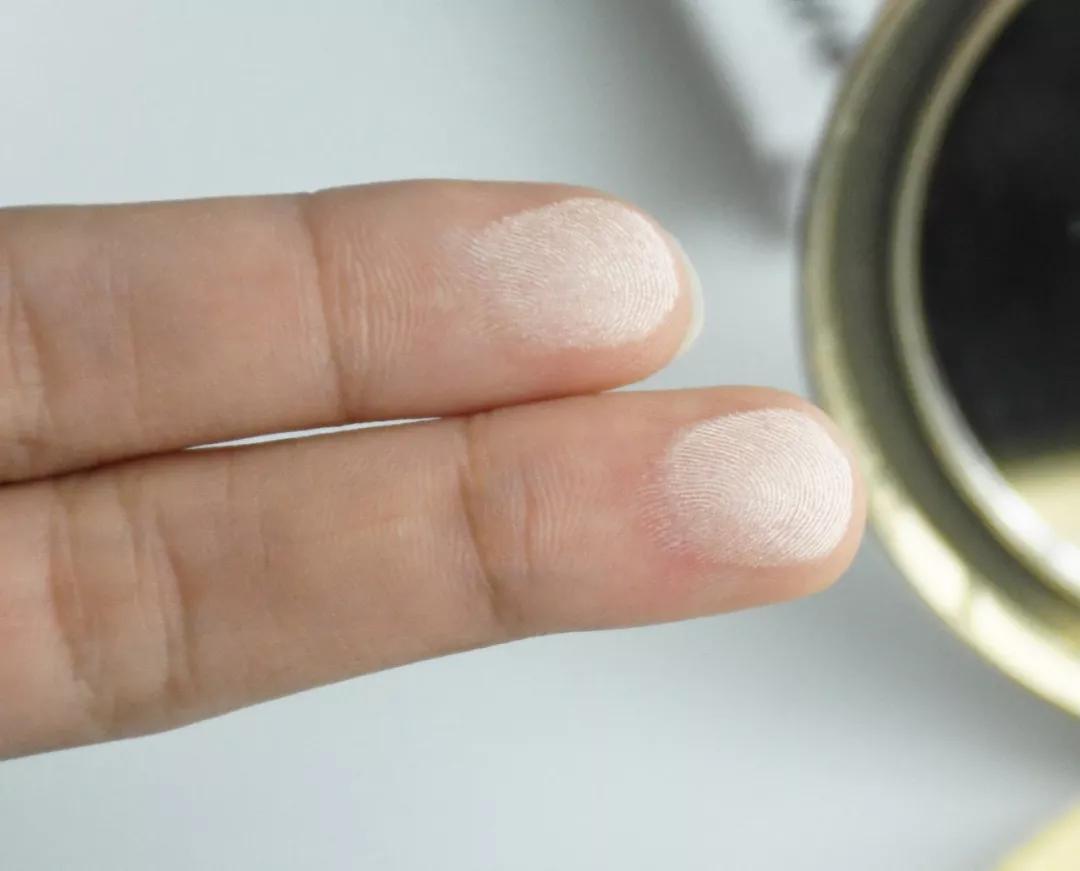 十大最好用彩妆散粉品牌,6款超高口碑散粉推荐