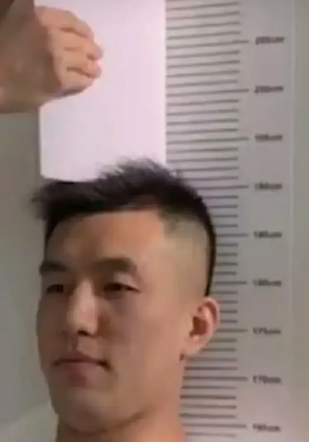 辽宁体测郭艾伦免测,张镇麟47分郭艾伦