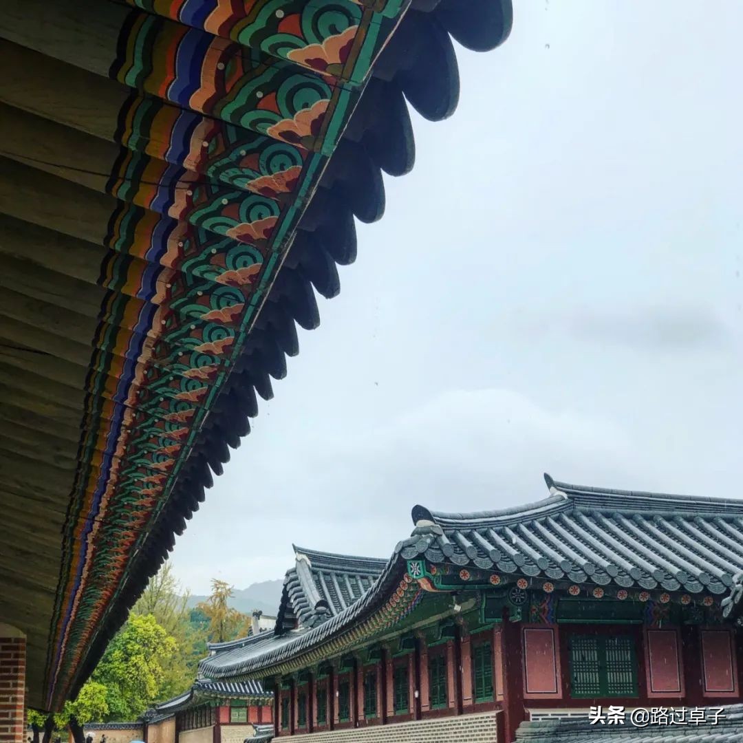 爱的迫降10集世莉首尔相遇,首尔怎么玩转