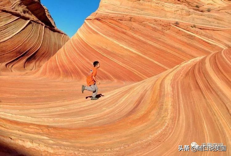 荒野乱斗流彩伊芙强度,荒野行动榴弹怎么用