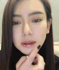 戚薇口红测评视频,小金条口红戚薇