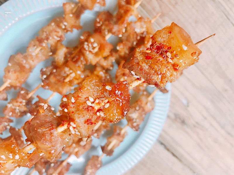 想吃羊肉串不用出去买教你在家做,想吃烧烤自助又不想自己动手