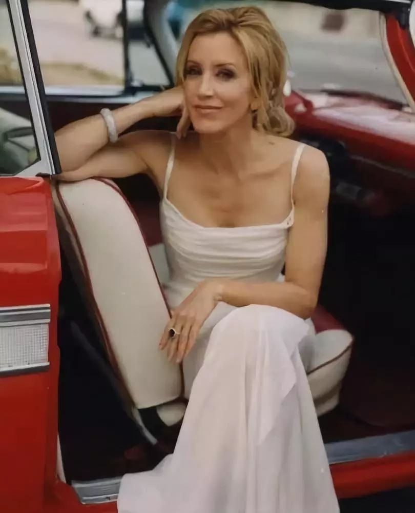 父子也能搞暧昧？这片的反转也太大了吧