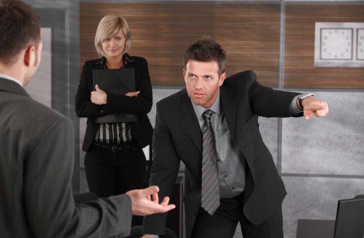 领导居安思危,领导针对你怎样保护自己