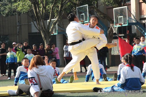 德阳少儿体育,德阳一小二年级亲子运动会